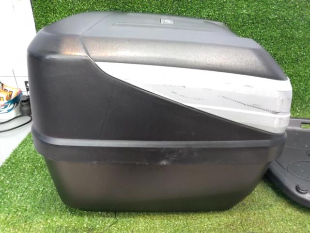 【GIVI】 B32L BOLD 未塗装ブラック 