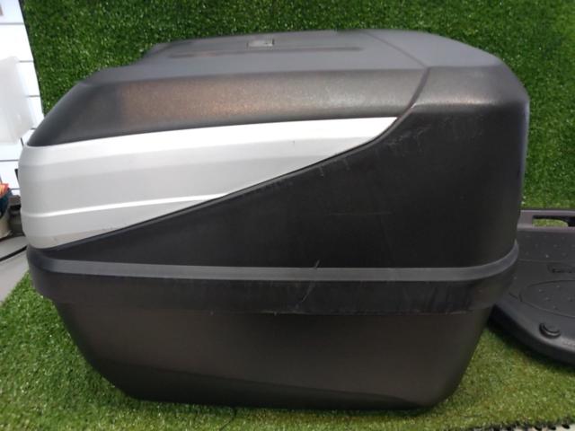 【GIVI】 B32L BOLD 未塗装ブラック 