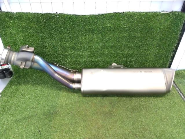 Akrapovic
Akrapovic
Genuine
Muffler
CBR1000RR-R
FIREBLADE
2020
SC82