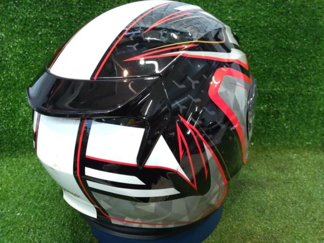 OGK
KABUTO
Full-face helmet
SHUMA
FROZE (Schuma)
Frozen) Black Red
Size: 59cm ~ 60cm
Manufactured in 2022