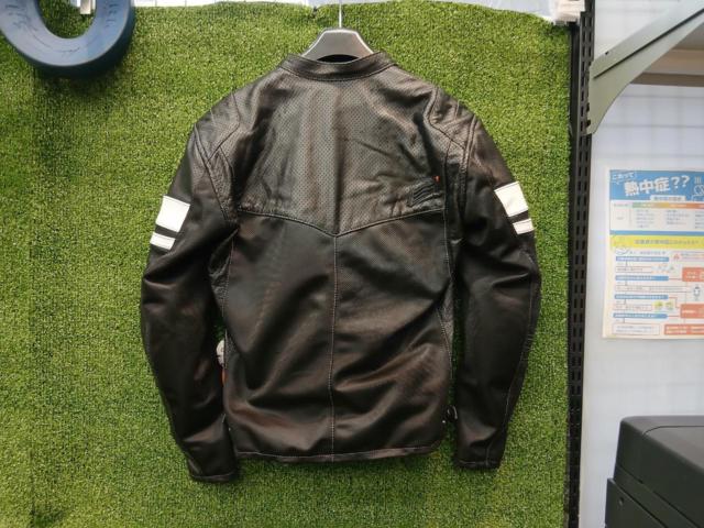 HYOD Alem
D30
ST-X
Light jacket
Size: M