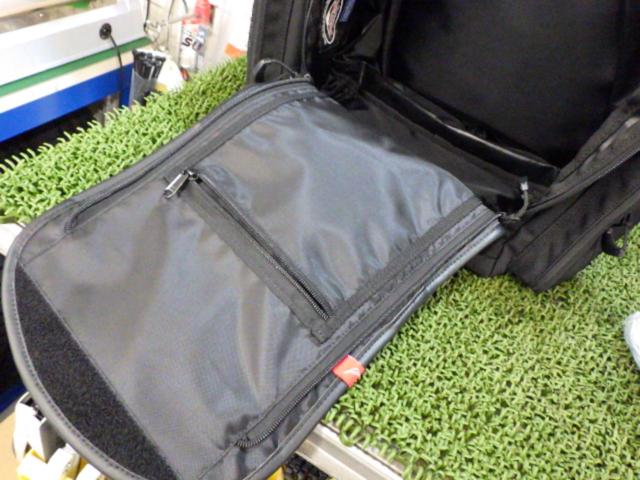 【KUSHITANI】K3607 リアバッグ (25～33.5L)