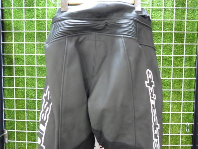 AlpinestarsTRACK
V2
Leather pants
Size EUR50/USA34