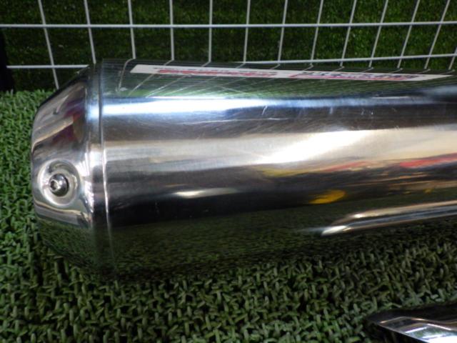 Genuine Honda muffler
CB1100 / SC65