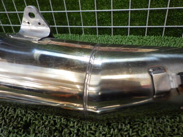 Genuine Honda muffler
CB1100 / SC65