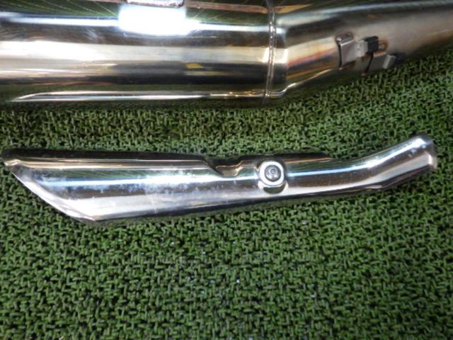 Genuine Honda muffler
CB1100 / SC65