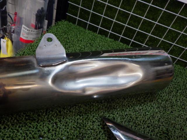Genuine Honda muffler
CB1100 / SC65