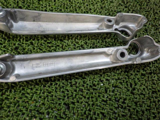 Genuine Honda Tandem
Garnish
CB1100 / SC65