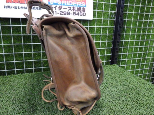 Degner SB-102
Leather saddle bag
8.5 L