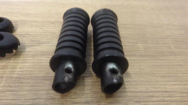 純正ステップSET TW225
