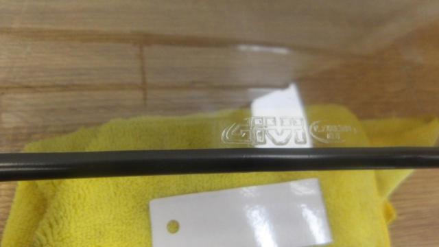 【GIVI】スクリーン FZS1000