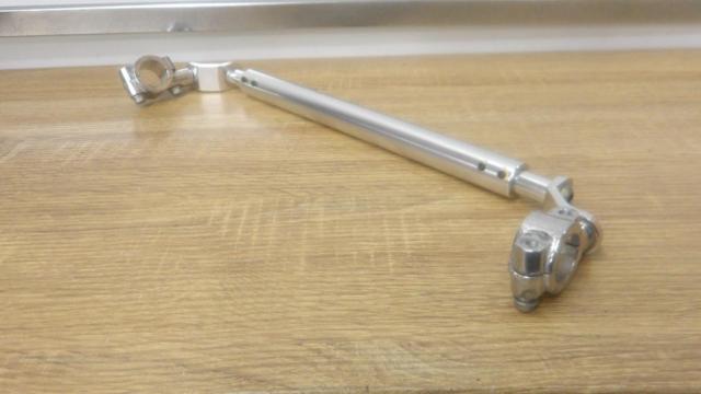 Unknown Manufacturer
Accessory Bar SV
Handle clamp
