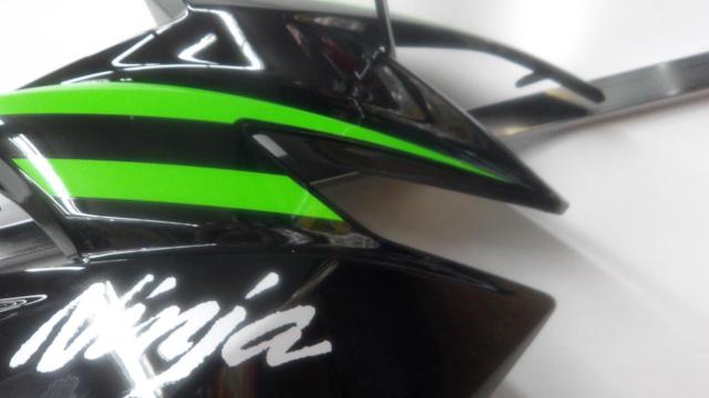 カワサキ NINJA ニンジャ 650 純正 サイドカウル 右