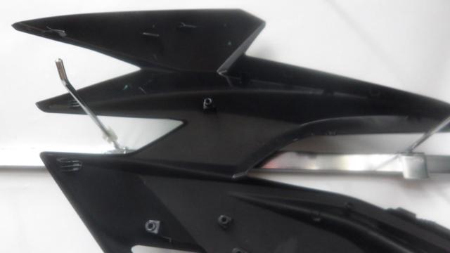 カワサキ NINJA ニンジャ 650 純正 サイドカウル 右