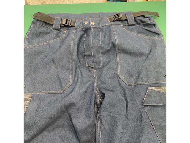 11 workman
WM3640
Aegis 360° Reflective Breathable Waterproof Thermal Denim Pants