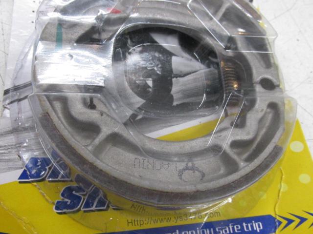 LAONIU
Brake shoe
[Address V100]