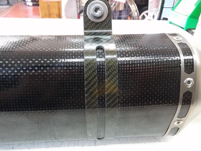 AKRAPOVIC(アクラポビッチ) カーボンスリップオンライン 【ZX-6R(’09～24)｜ZX-6R(636/’13～20)】