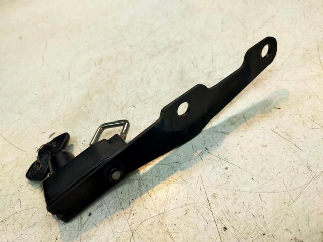 KIJIMA (Kijima)
Helmet lock
GSX250R (DN11A)