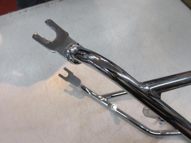 KAWASAKI(カワサキ)  純正OPリアキャリア 【W800(’20～27)】メッキ