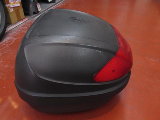 GIVI(ジビ) E300N2モノロックケース(ベース付/波板欠品) 【容量約30L】