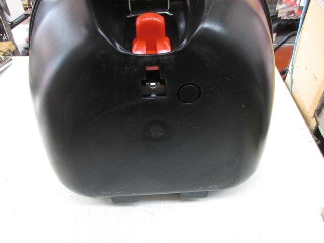 GIVI(ジビ) E300N2モノロックケース(ベース付/波板欠品) 【容量約30L】