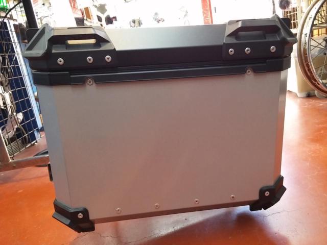 メーカー不明 パニア&トップケース フルkit 【Vストローム650(C733M)外し】