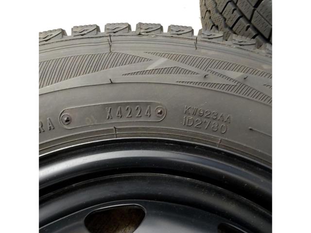 【中古W/中古T】 weds Neo Carrow + DUNLOP WINTERMAXX SV01
