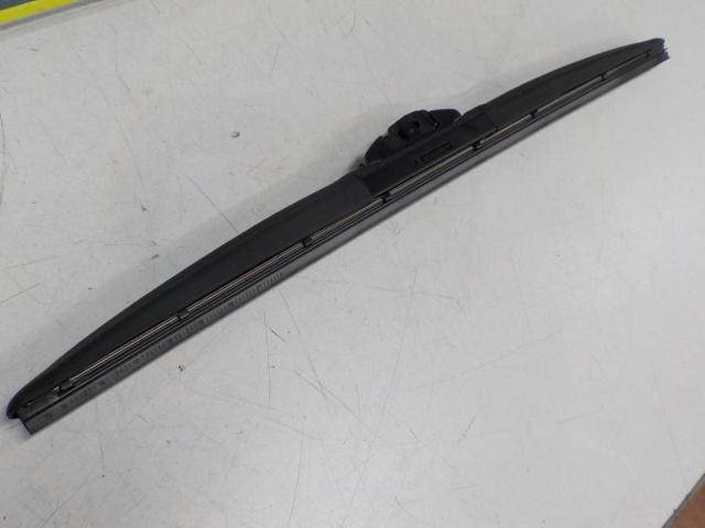 MICHELIN HYDROEDGE プレミアムオールシーズンワイパー 16(40cm)