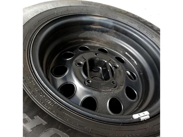 スズキ純正 ジムニーシエラ 純正スチールホイール(ホイールカバー付き) + DUNLOP GRANDTREK AT20 1本のみ
