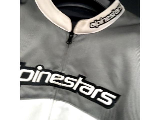 Alpinestars
FENDING
AIR
Jacket
Size: 3XL