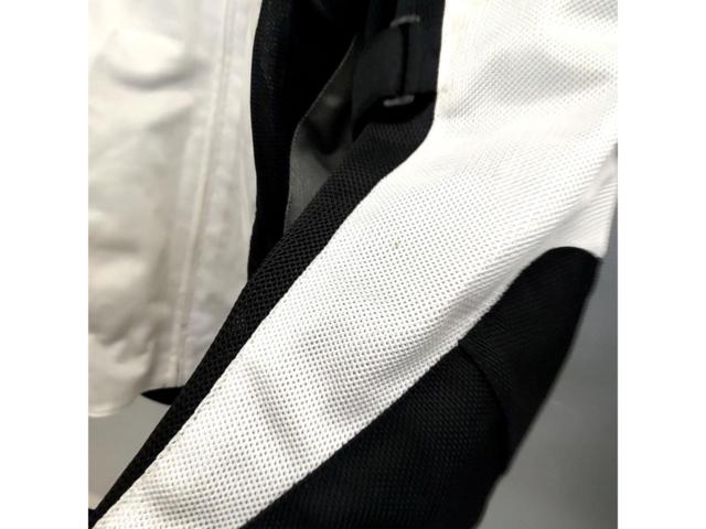 Alpinestars
FENDING
AIR
Jacket
Size: 3XL