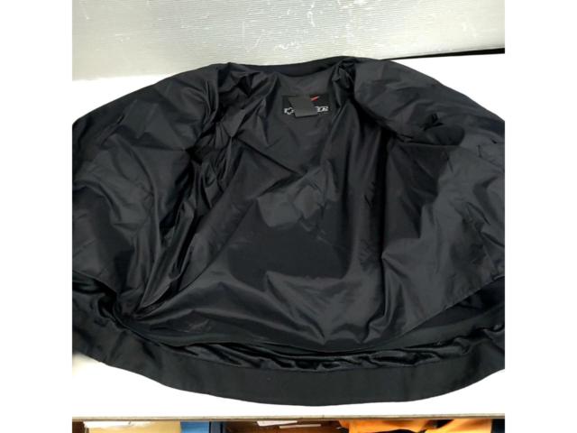 Alpinestars
FENDING
AIR
Jacket
Size: 3XL