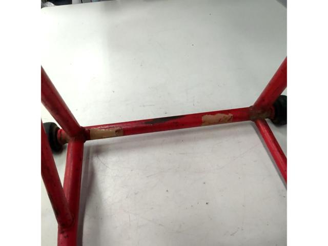 Unknown Manufacturer
Maintenance stand
[Generic]