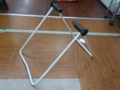 AVEDIO
Display maintenance stand