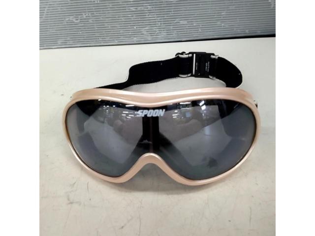 SPOON
Goggles