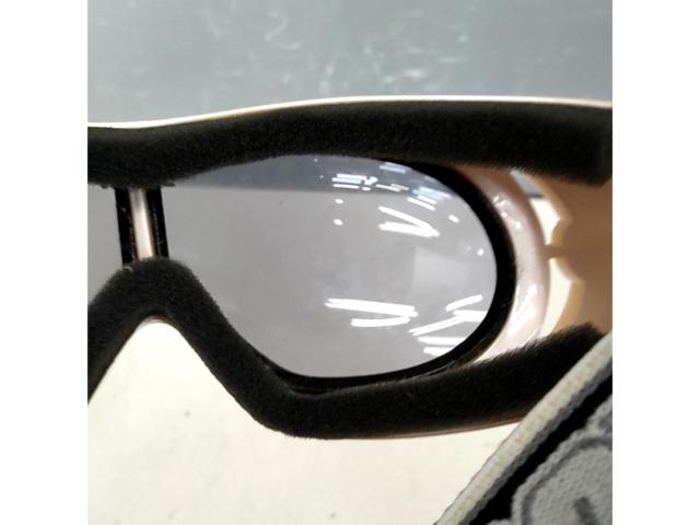 SPOON
Goggles