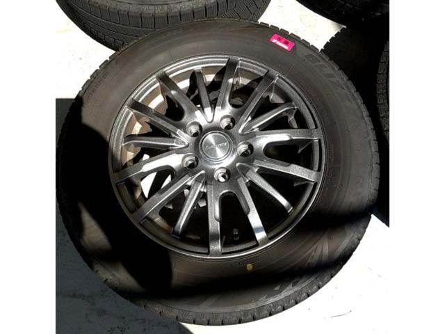 【中古W/中古T】 AUTOBACS SEVEN LEBEN DS5 + BRIDGESTONE BLIZZAK VRX3 4本セット