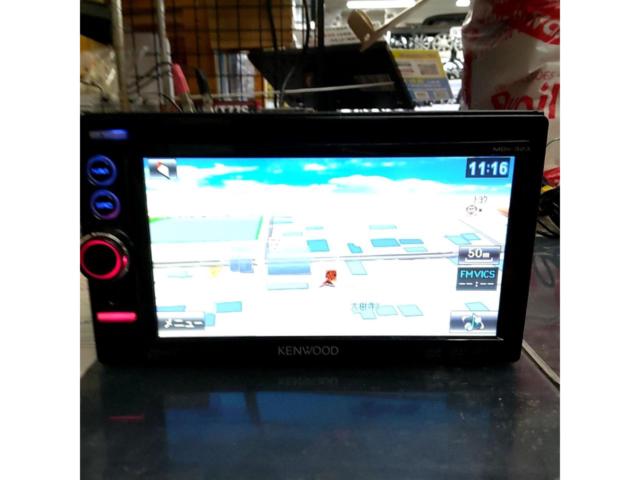 KENWOOD MDV-323 ワンセグチューナー内蔵 DVD/USB AVメモリーナビゲーション ※わけあり/保証対象外