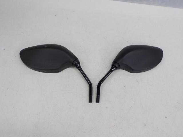 Unknown Manufacturer
Mirror left right set
General purpose/M10 reverse thread
