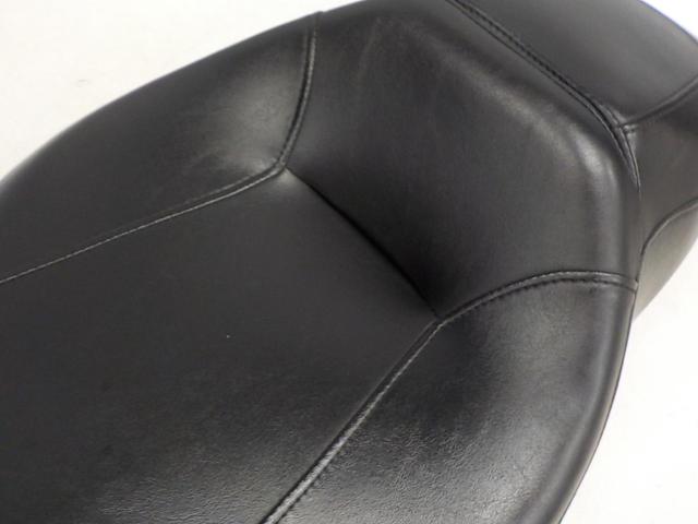 HARLEY 純正シート 【FLHX/ストリートグライド/2015年車外し】