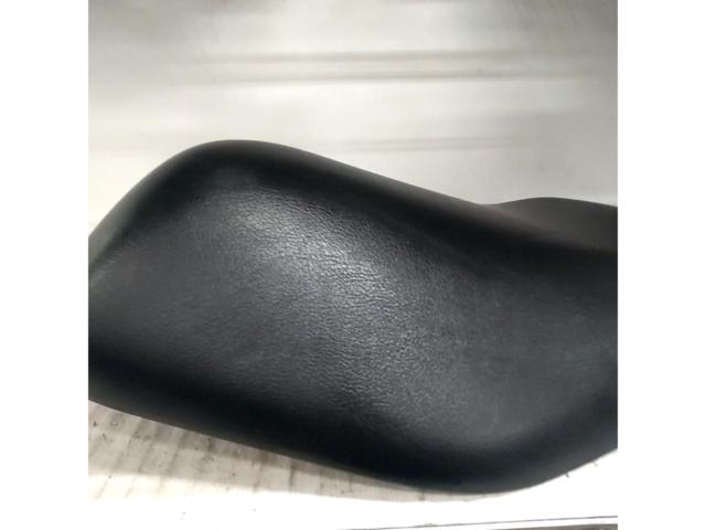 2SUZUKI アドレスV125G純正シート