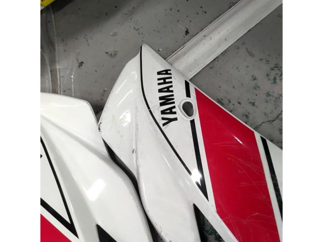 7YAMAHA YZF-R25純正サイドカウル