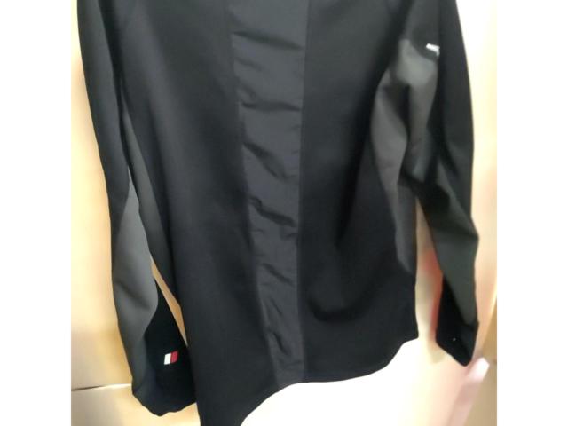 KUSHITANI
Wind stopper inner shirt