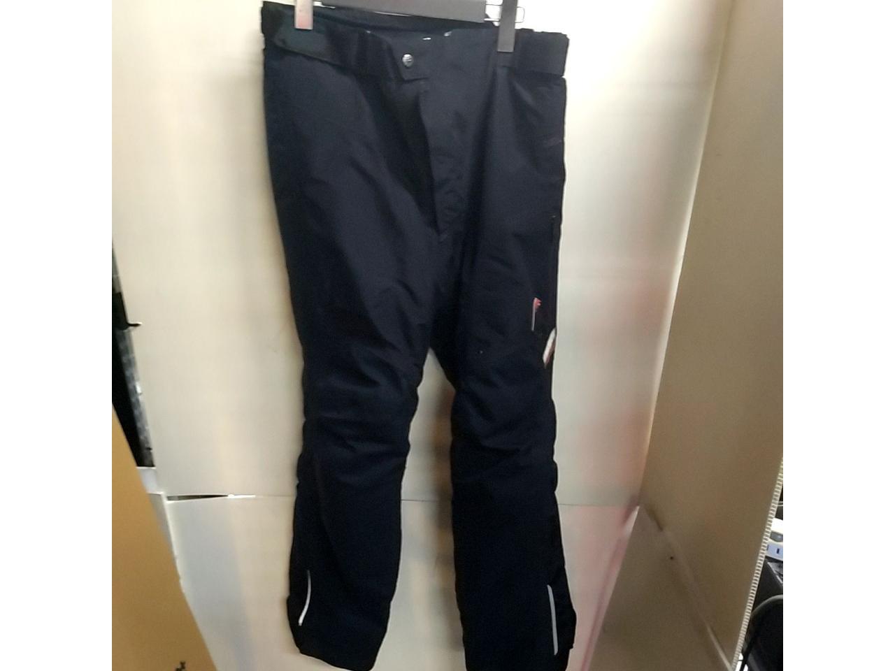KUSHITANI
All weather pants
