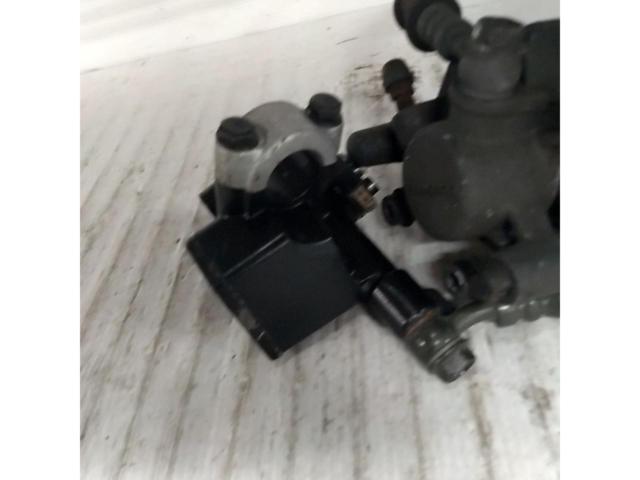 2. Genuine front caliper for Suzuki Address V125G