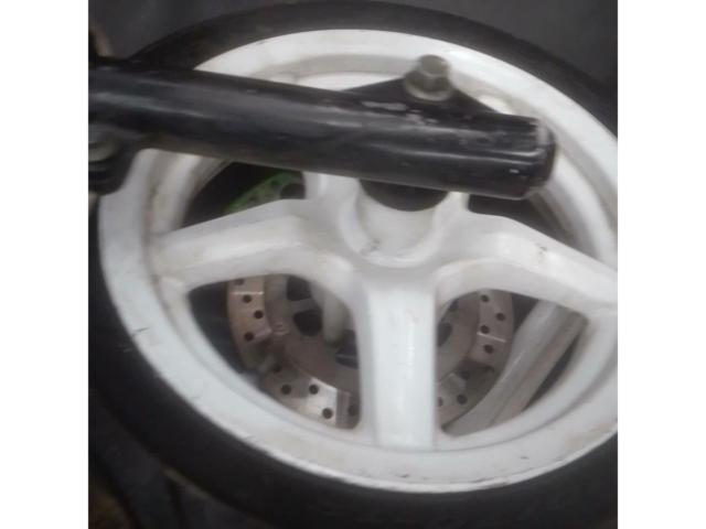 Genuine Yamaha modified front end and underbridge
Declaration that modifications were made for the ZOOMER (not checked)