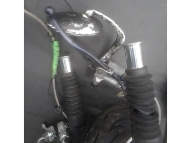 Genuine Yamaha modified front end and underbridge
Declaration that modifications were made for the ZOOMER (not checked)