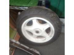 YAMAHA genuine rear wheel
Majesty 125 year unknown