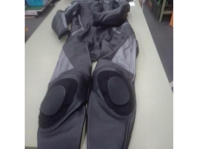 Speed
of
Sound
Leather suits
MFJ Certified
3L/Wide