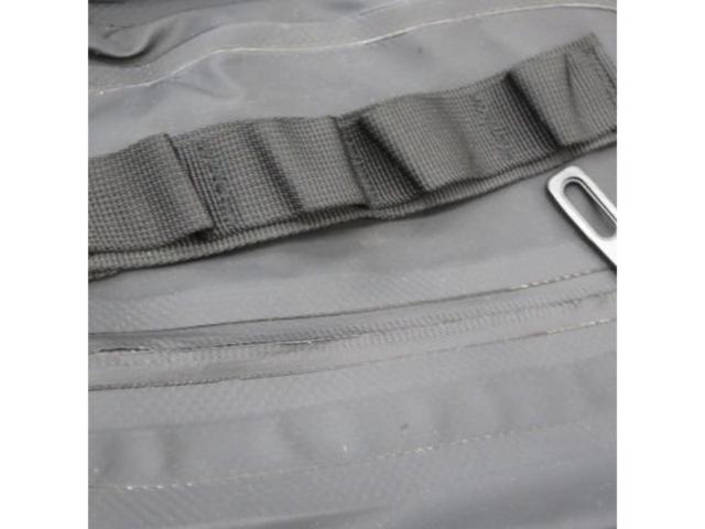Doppelgerger
West bag
Size 24/18cm